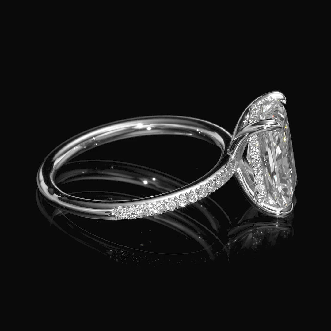 Video-of-radiant-cut-diamond-ring