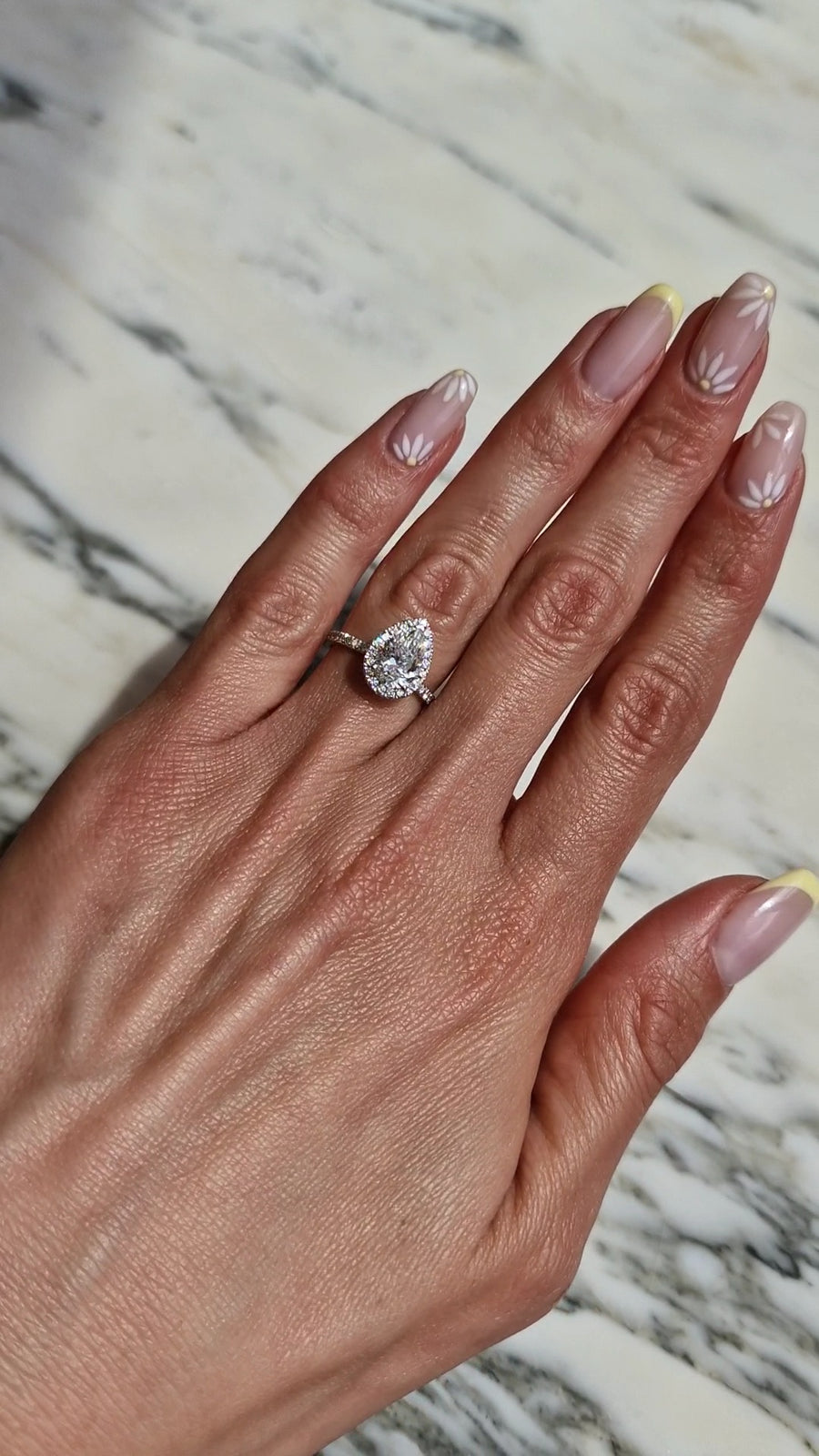 Pear-shaped Diamond Engagement Ring in Platinum